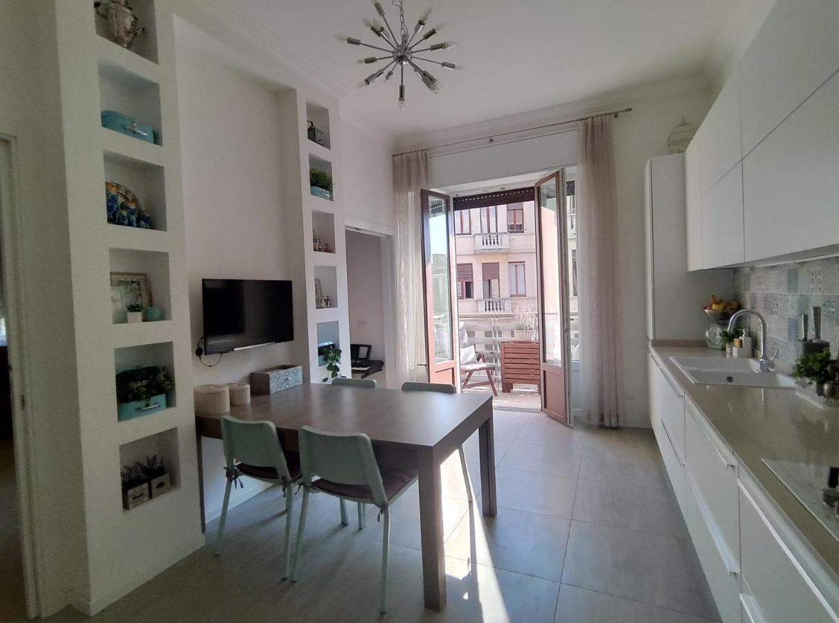 Spacious Apartment In The Heart Of The City Mailand Exterior foto